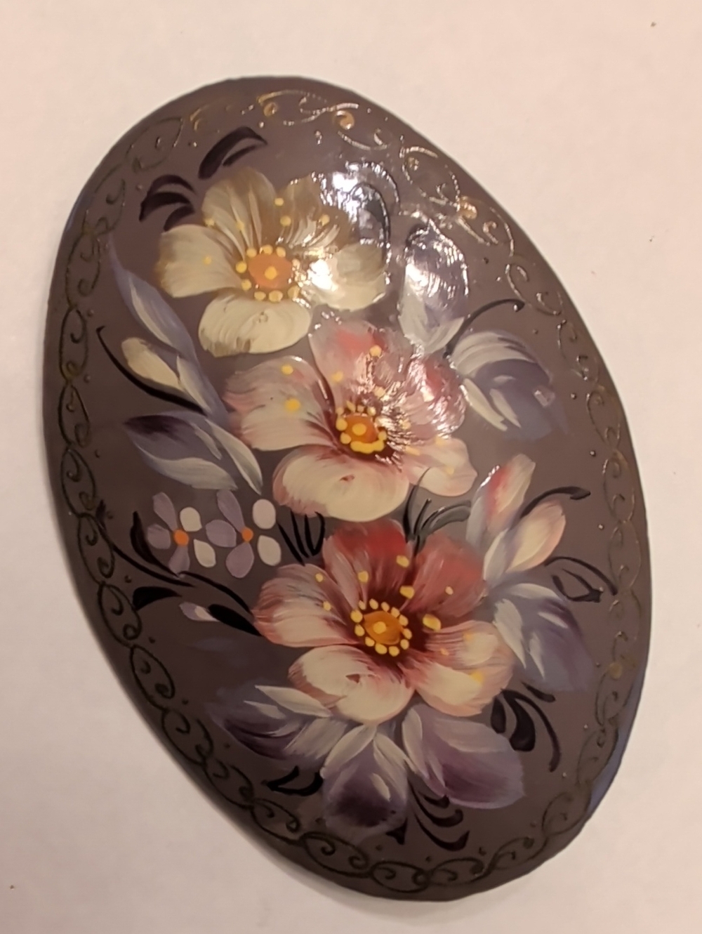 Floral Painted Oval Brooch in Gray and Pink